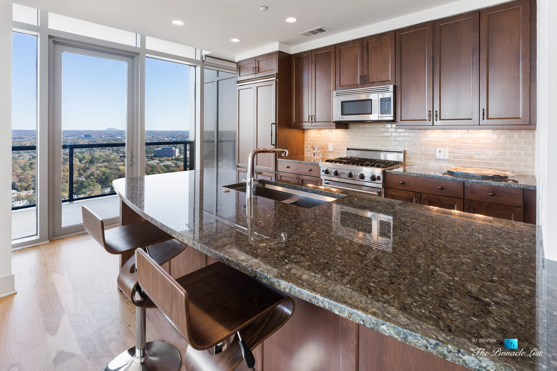 3630 Peachtree Rd NE, Unit 2808, Atlanta, GA, USA – Condo Kitchen – Luxury Real Estate – The Ritz-Carlton Residences Buckhead