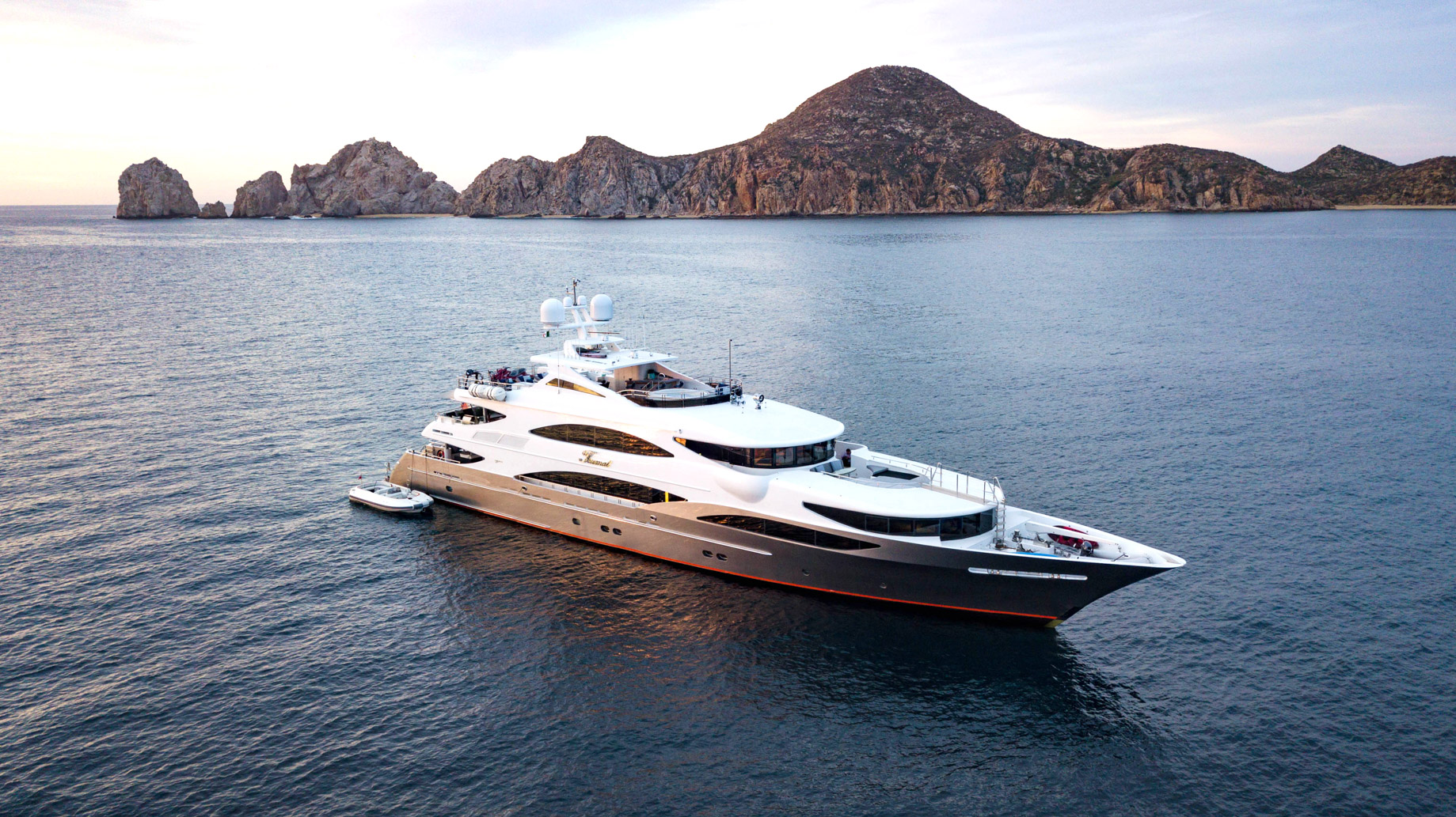 Tsumat Luxury Yacht - Some of The Best American-Made Yachts For Sale - Trinity Yachts