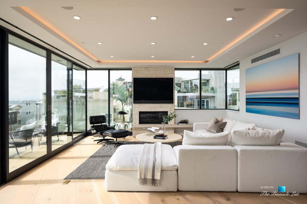 2016 Ocean Dr, Manhattan Beach, CA, USA - Living Room - Luxury Real Estate - Modern Ocean View Home