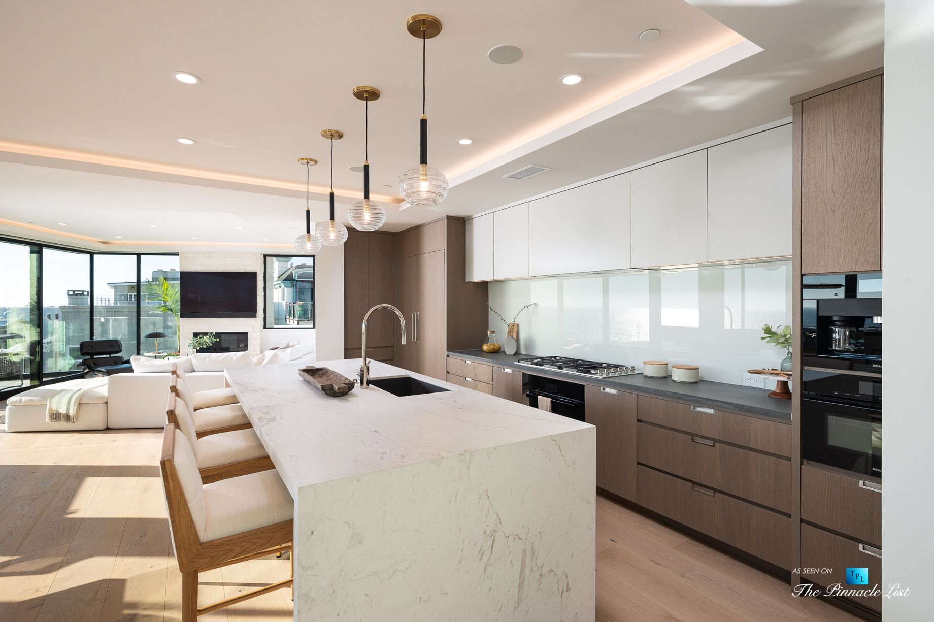 2016 Ocean Dr, Manhattan Beach, CA, USA – Kitchen – Luxury Real Estate – Modern Ocean View Home