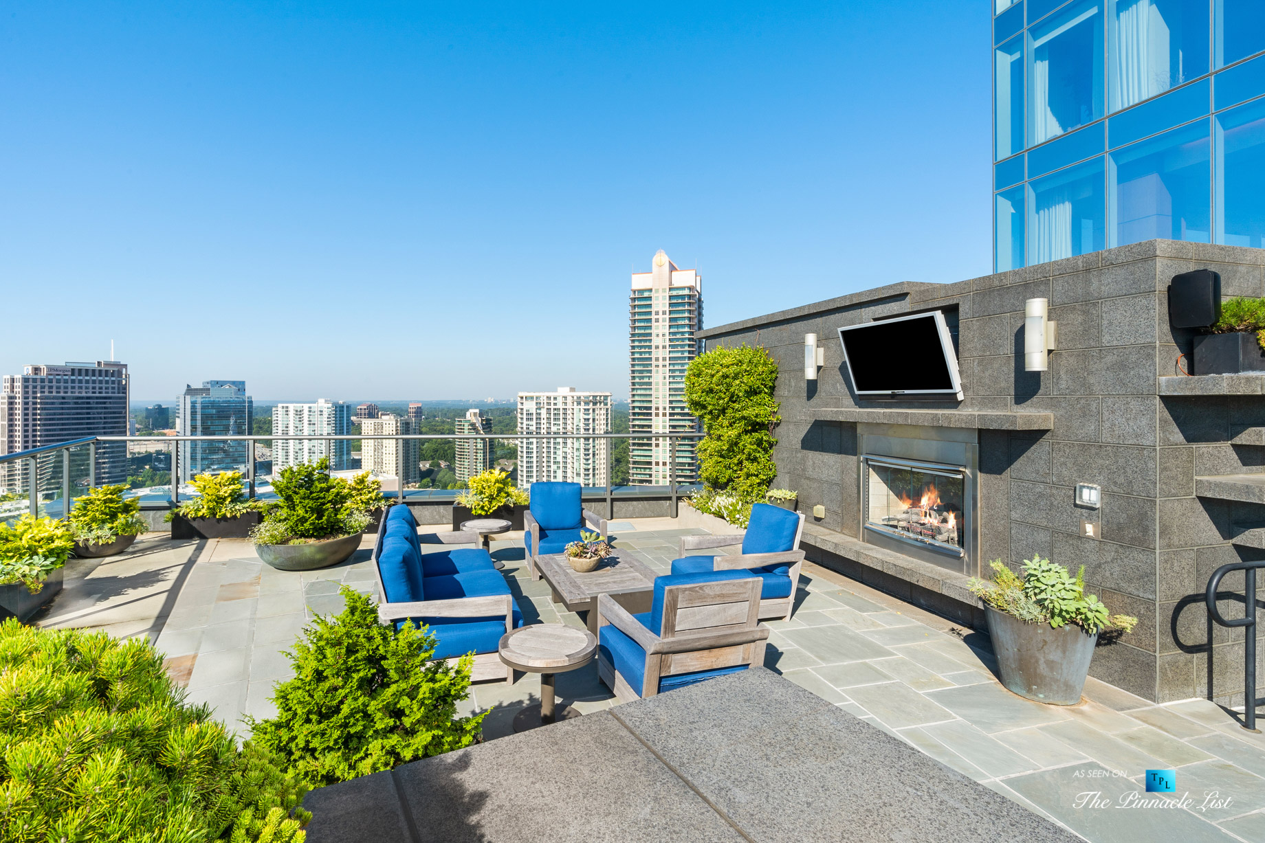 3630 Peachtree Rd NE, Unit 2808, Atlanta, GA, USA – Condo Outside Private Pool Lounge Fireplace – Luxury Real Estate – The Ritz-Carlton Residences Buckhead