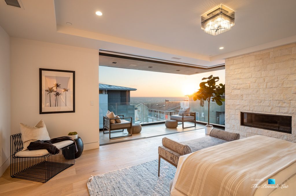 2016 Ocean Dr, Manhattan Beach, CA, USA - Master Bedroom Sunset View - Luxury Real Estate - Modern Ocean View Home