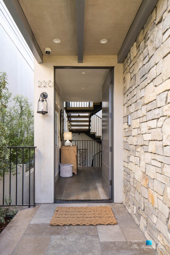 220 8th St, Manhattan Beach, CA, USA - Luxury Real Estate - Ocean View Dream Home - Front Entrance Door