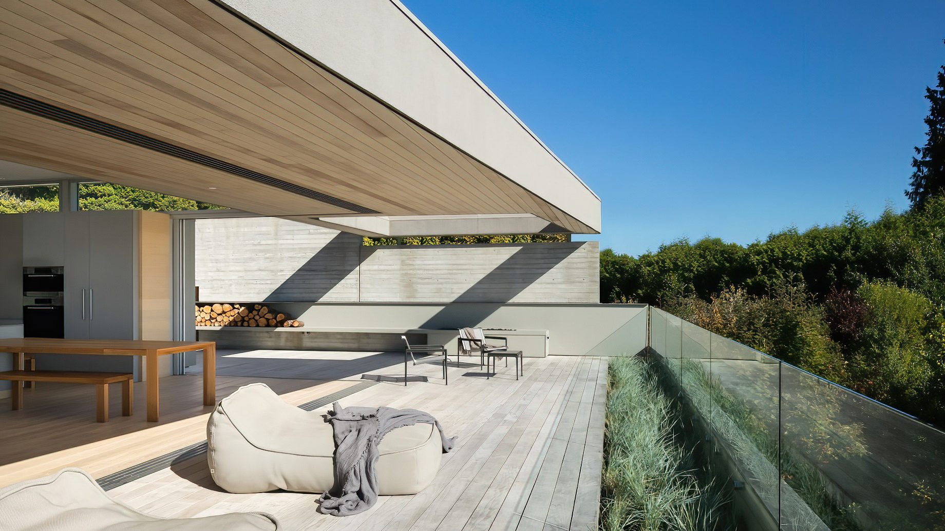 G’Day Aussie Beach House – Palmerston Ave, West Vancouver, BC, Canada 🇨🇦