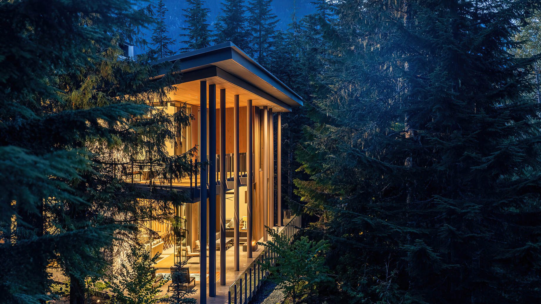 Trail’s Edge Palatial Luxury Ski Chalet Residence – Whistler, BC, Canada 🇨🇦