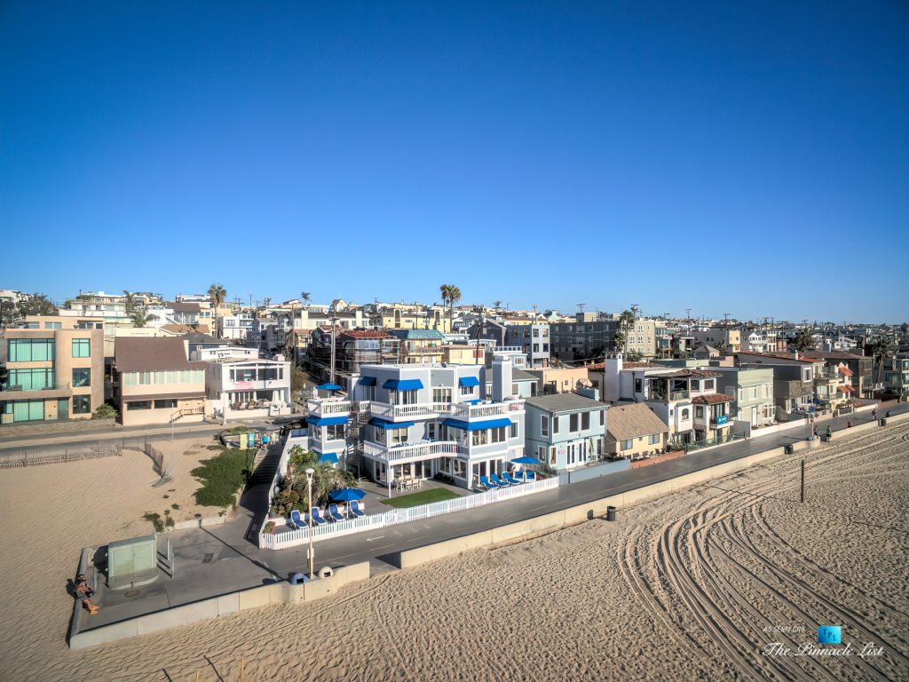 3500 The Strand, Hermosa Beach, CA, USA 🇺🇸 Bryn Stroyke The Pinnacle List