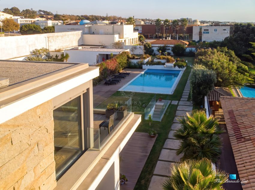 Francelos Beach Luxury T5 Villa - Porto, Portugal - Outdoor Pool View - Luxury Real Estate – Modern Home