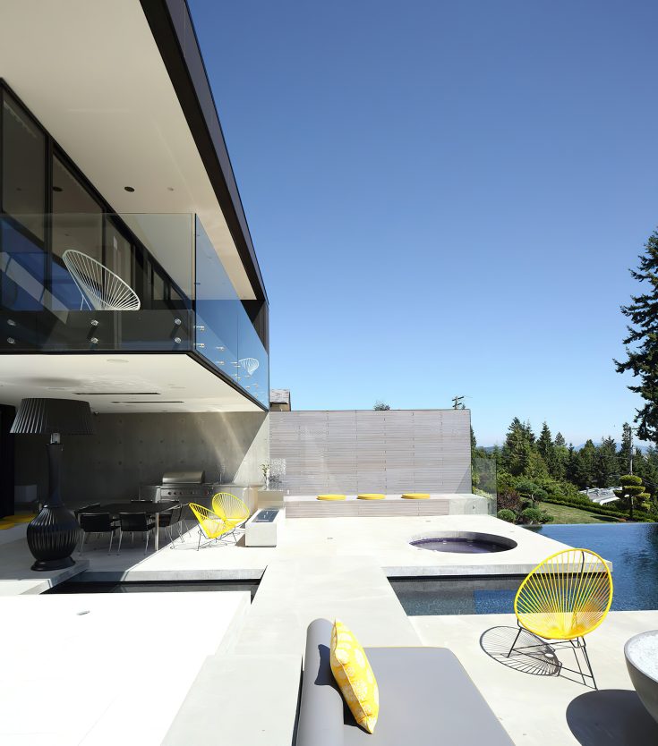 Groveland Road House Luxury Modern - West Vancouver, BC, Canada