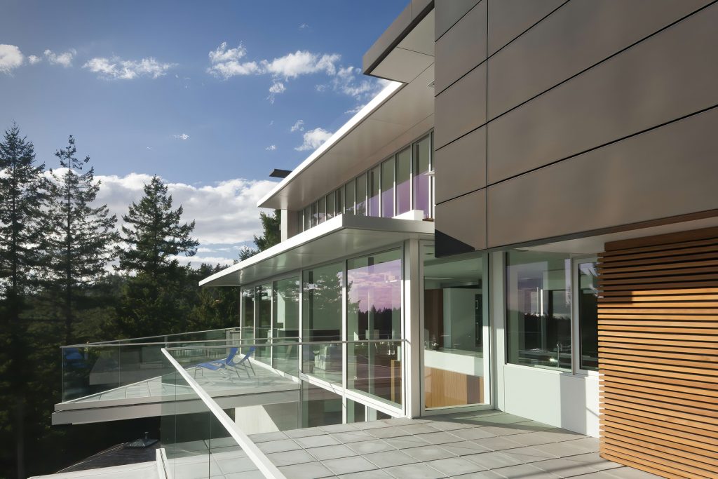 West Coast Modern - 4249 Rockbank Place, West Vancouver, BC, Canada