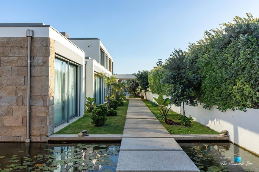 Francelos Beach Luxury T5 Villa - Porto, Portugal - Exterior Pond Walkway - Luxury Real Estate – Modern Home