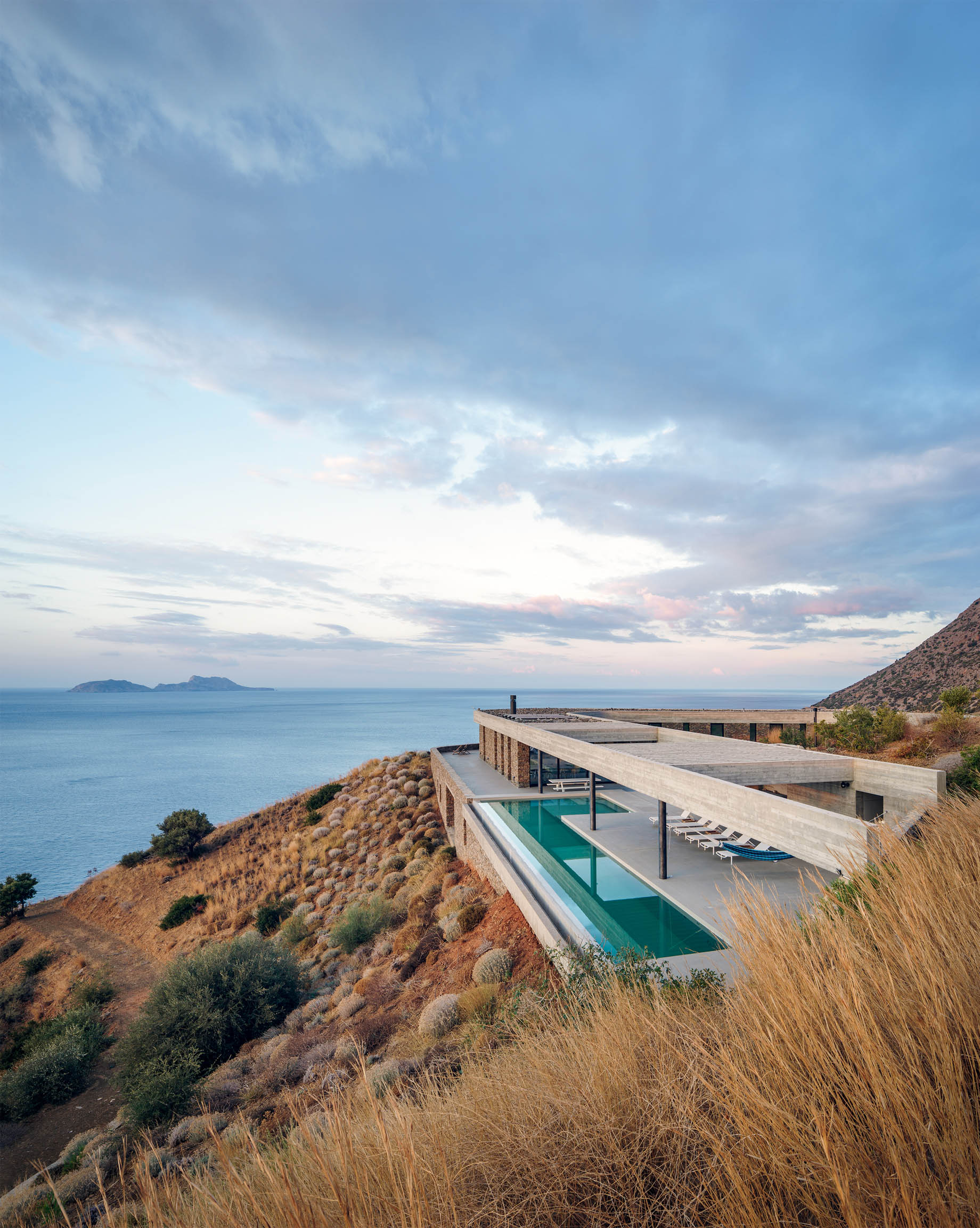 Ring House Modern Contemporary Residence - Agia Galini, Crete, Greece