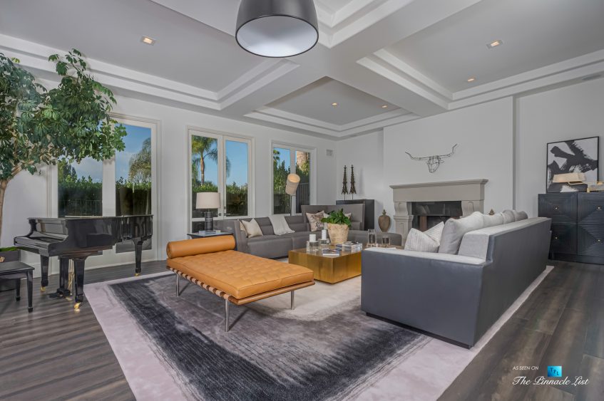 2720 Ellison Dr, Beverly Hills, CA, USA - Living Room - Luxury Real Estate - Italian Villa Hilltop Home