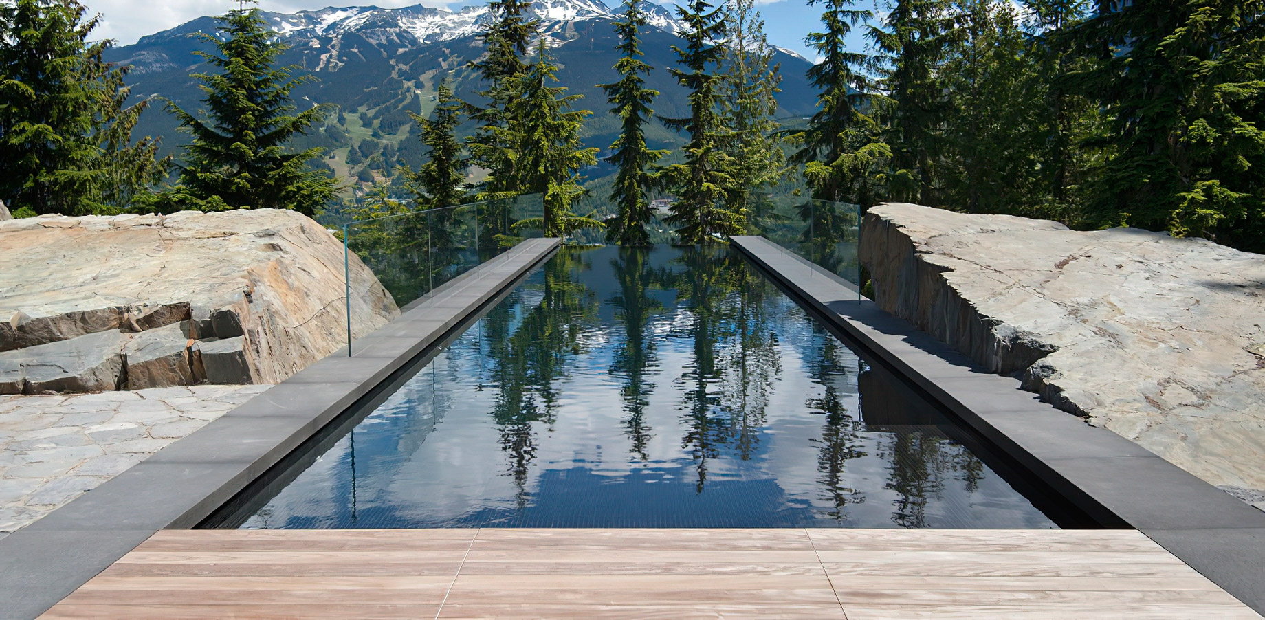 Amanderu Estate Luxury Ski Chalet - Stonebridge Dr, Whistler, BC, Canada