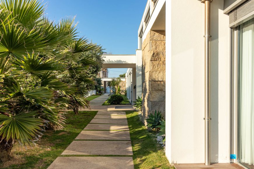Francelos Beach Luxury T5 Villa - Porto, Portugal - Exterior Walkway - Luxury Real Estate – Modern Home