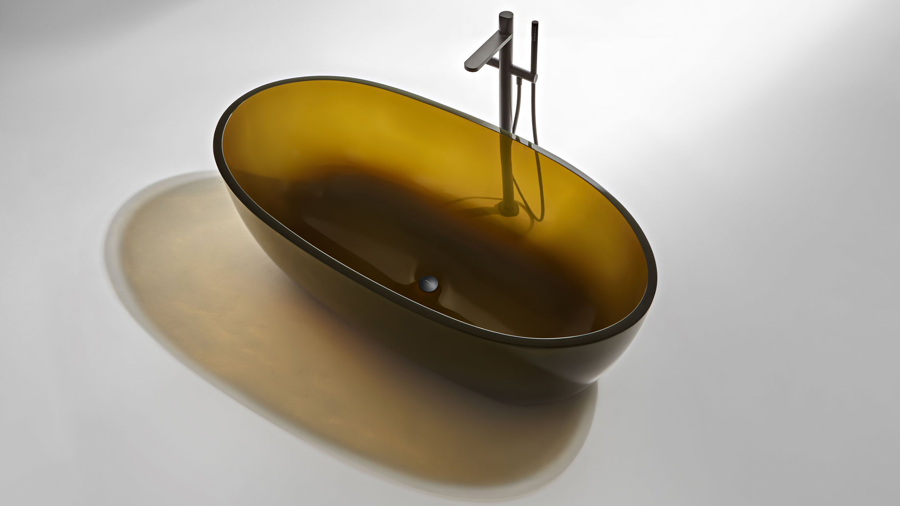 Transparent REFLEX Cristalmood Resin Luxury Bathtub by AL Studio - Gran Cru