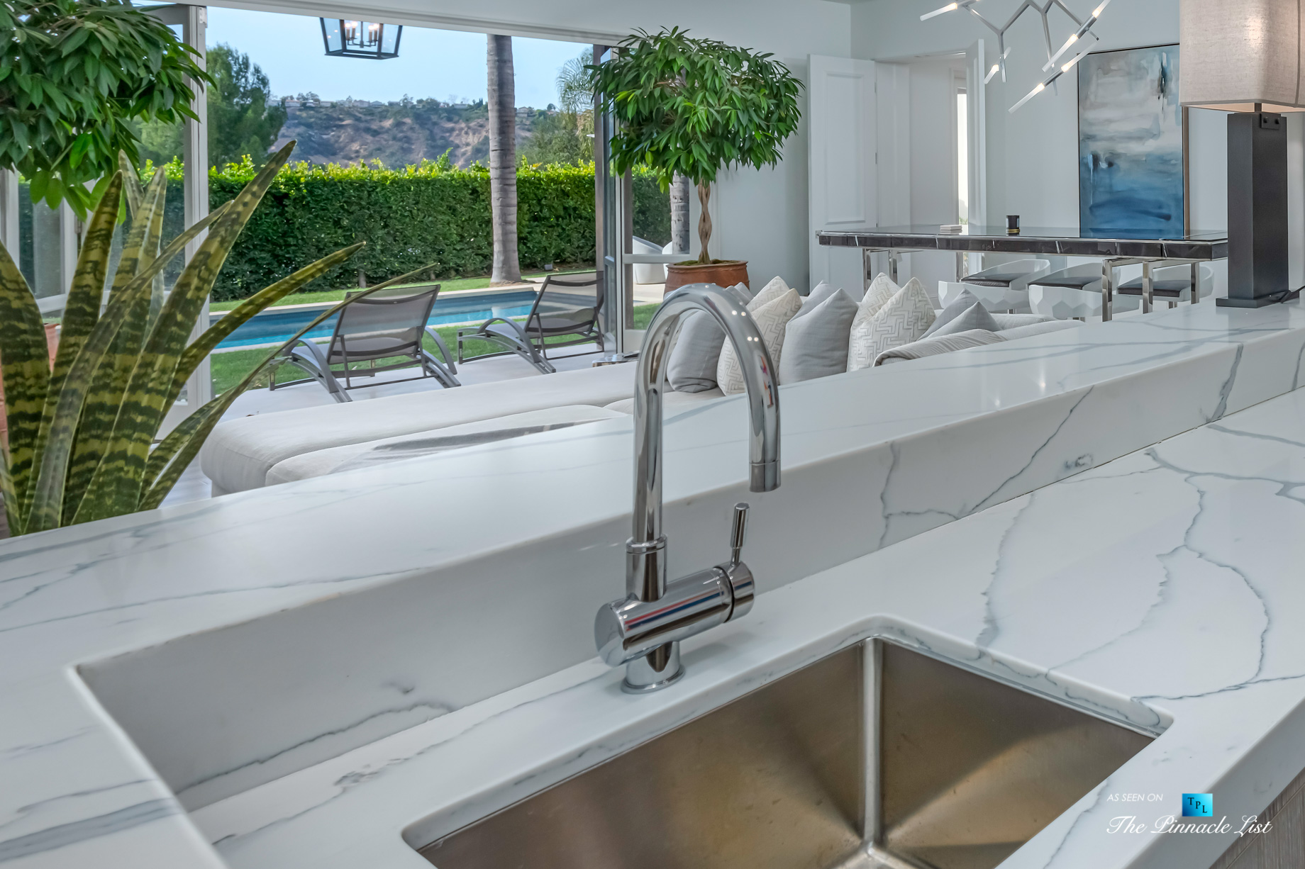 2720 Ellison Dr, Beverly Hills, CA, USA – Recreation Room Bar – Luxury Real Estate – Italian Villa Hilltop Home