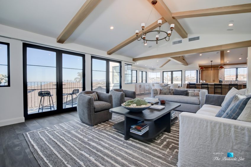 825 Highview Ave, Manhattan Beach, CA, USA - Living Room and Kitchen - Luxury Real Estate - Modern Spanish Home