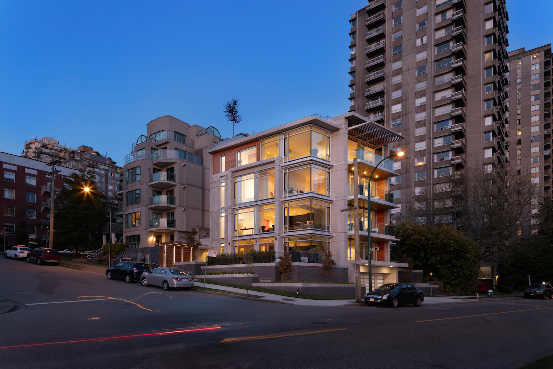 Eventide Ultra Luxury English Bay Homes - Bute St, Vancouver, BC, Canada