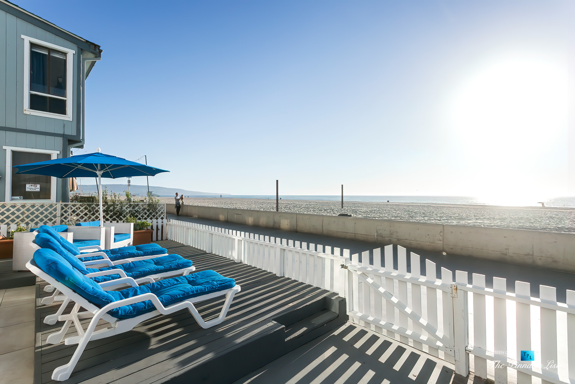 3500 The Strand, Hermosa Beach, CA, USA - Beachfront Sundeck – Luxury Real Estate – Original 90210 Beach House - Oceanfront Home