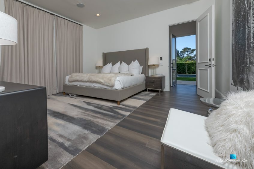 2720 Ellison Dr, Beverly Hills, CA, USA - Bedroom - Luxury Real Estate - Italian Villa Hilltop Home