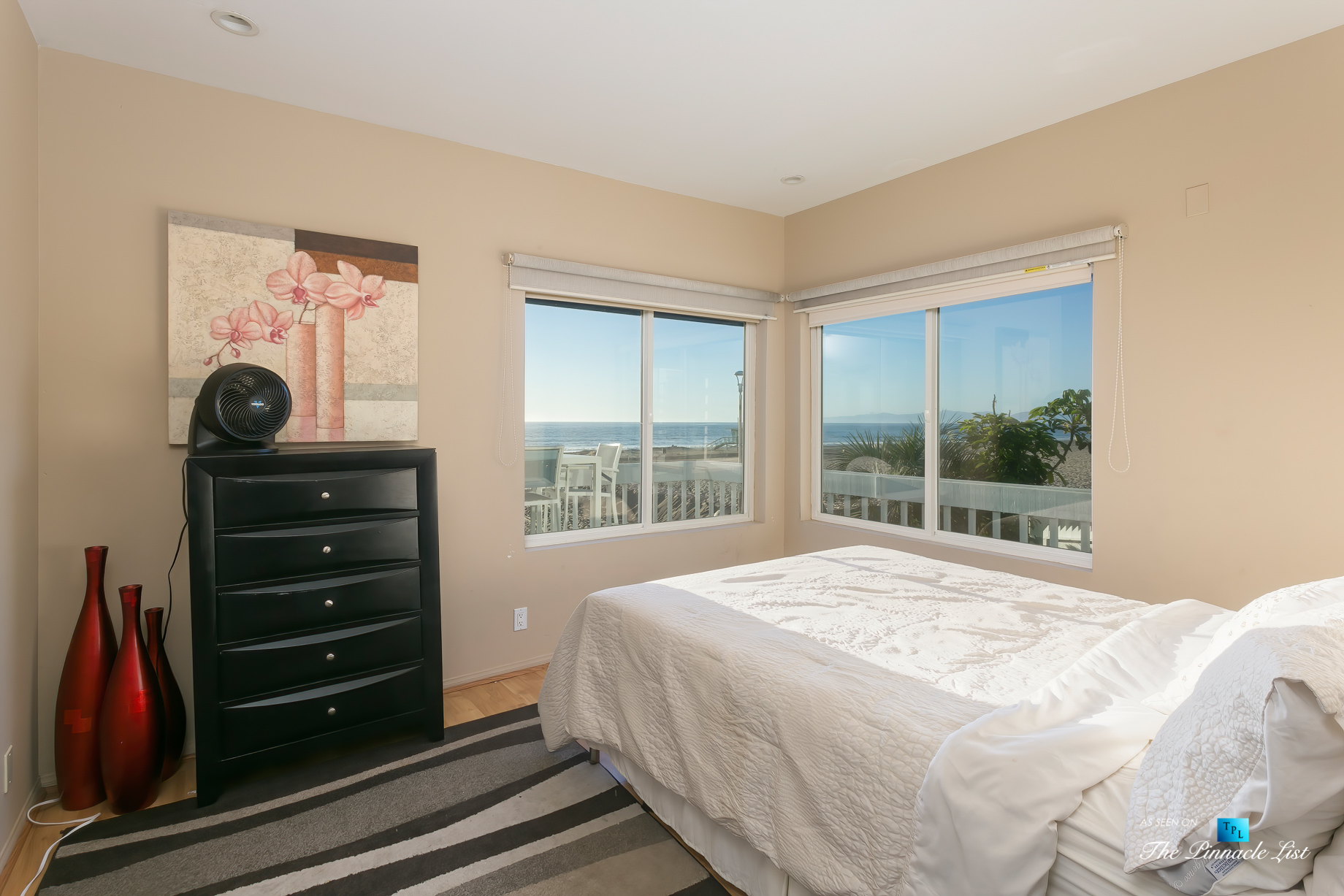 3500 The Strand, Hermosa Beach, CA, USA - Bedroom – Luxury Real Estate – Original 90210 Beach House - Oceanfront Home