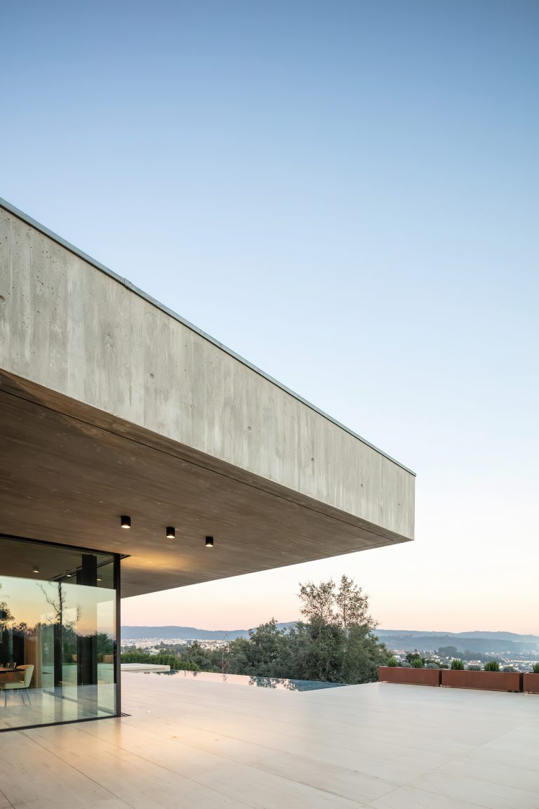 Cork Tree House Contemporary Residence Braga, Portugal The Pinnacle