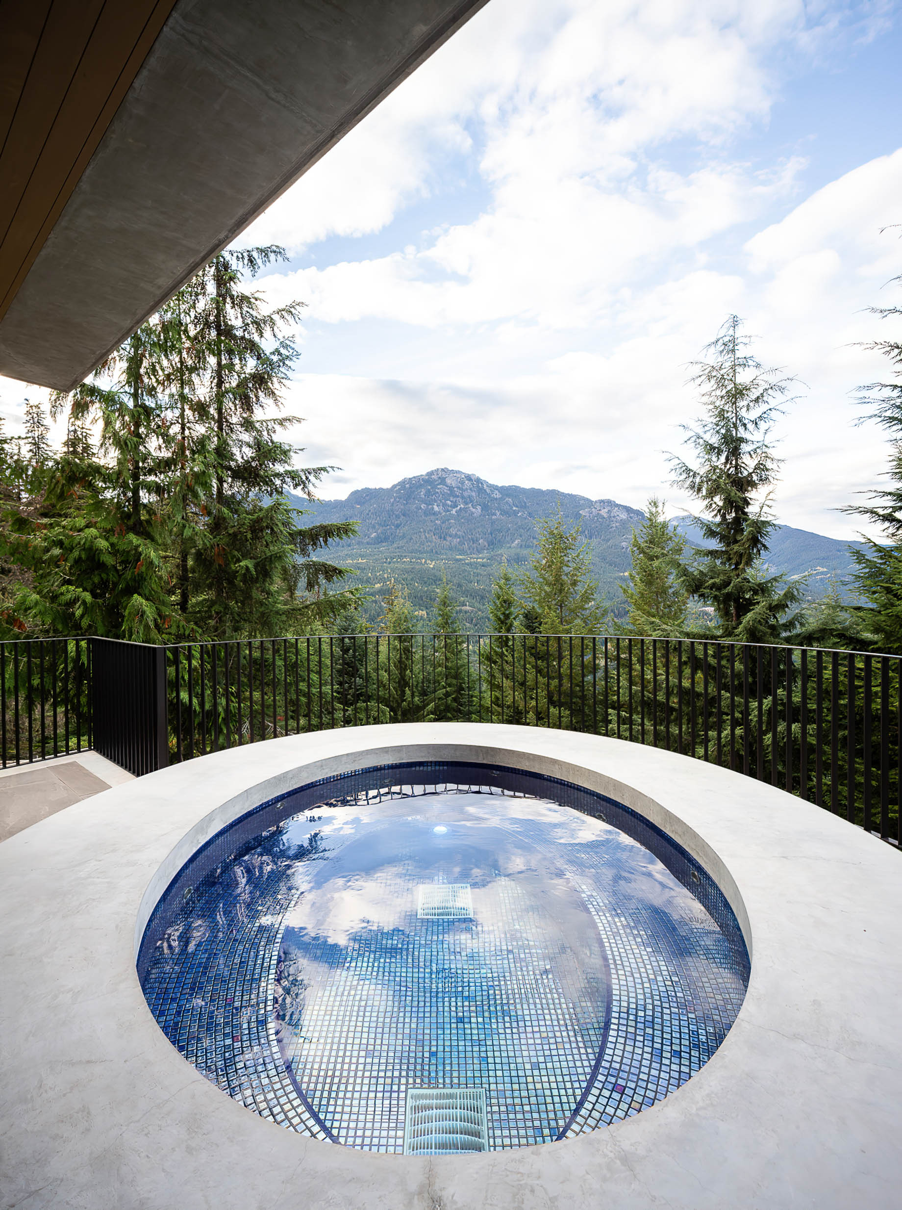 Whistler Luxury Mountain Estate – Kadenwood Dr, Whistler, BC, Canada