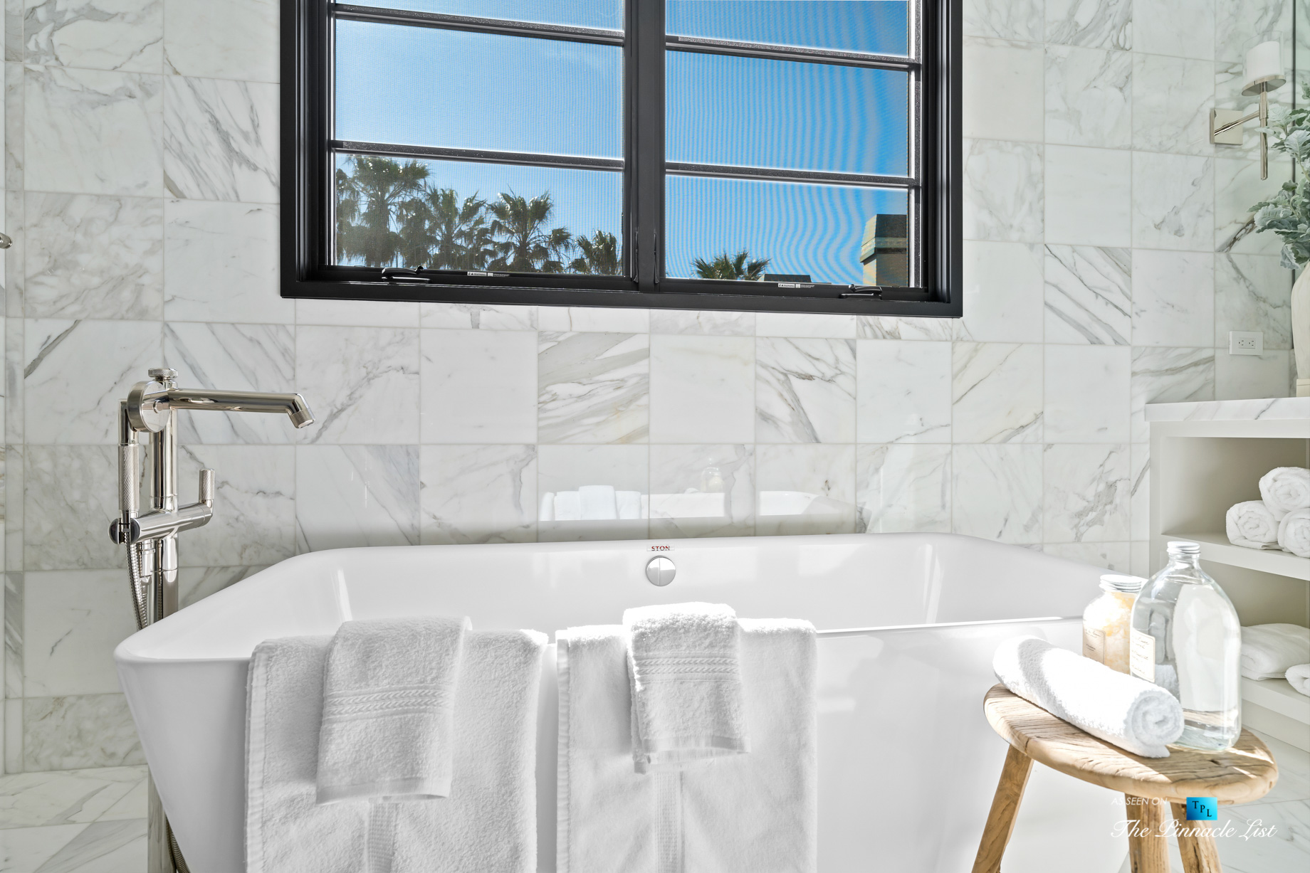 508 The Strand, Manhattan Beach, CA, USA - Master Bathroom Freestanding Tub - Luxury Real Estate - Oceanfront Home
