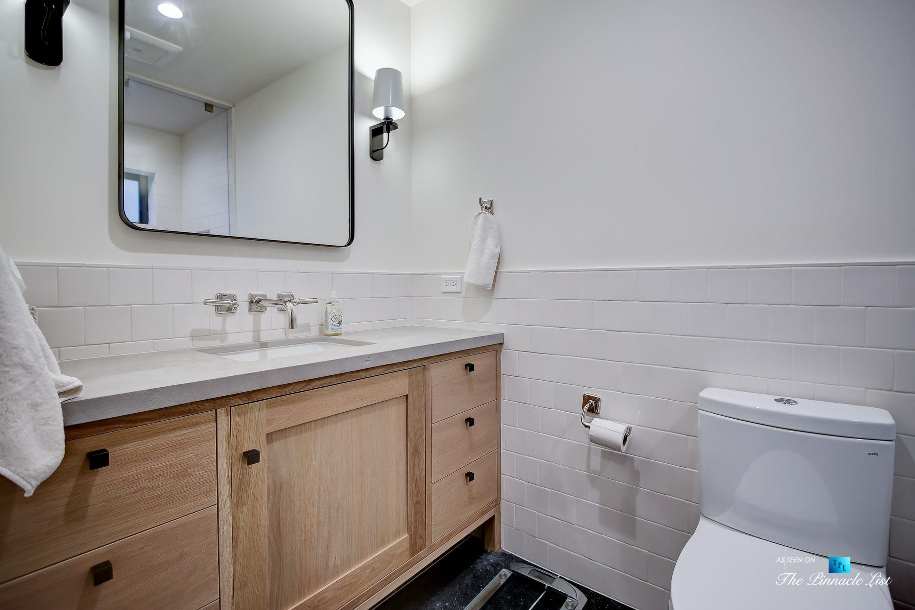 825 Highview Ave, Manhattan Beach, CA, USA – Bathroom – Luxury Real Estate – Modern Spanish Home