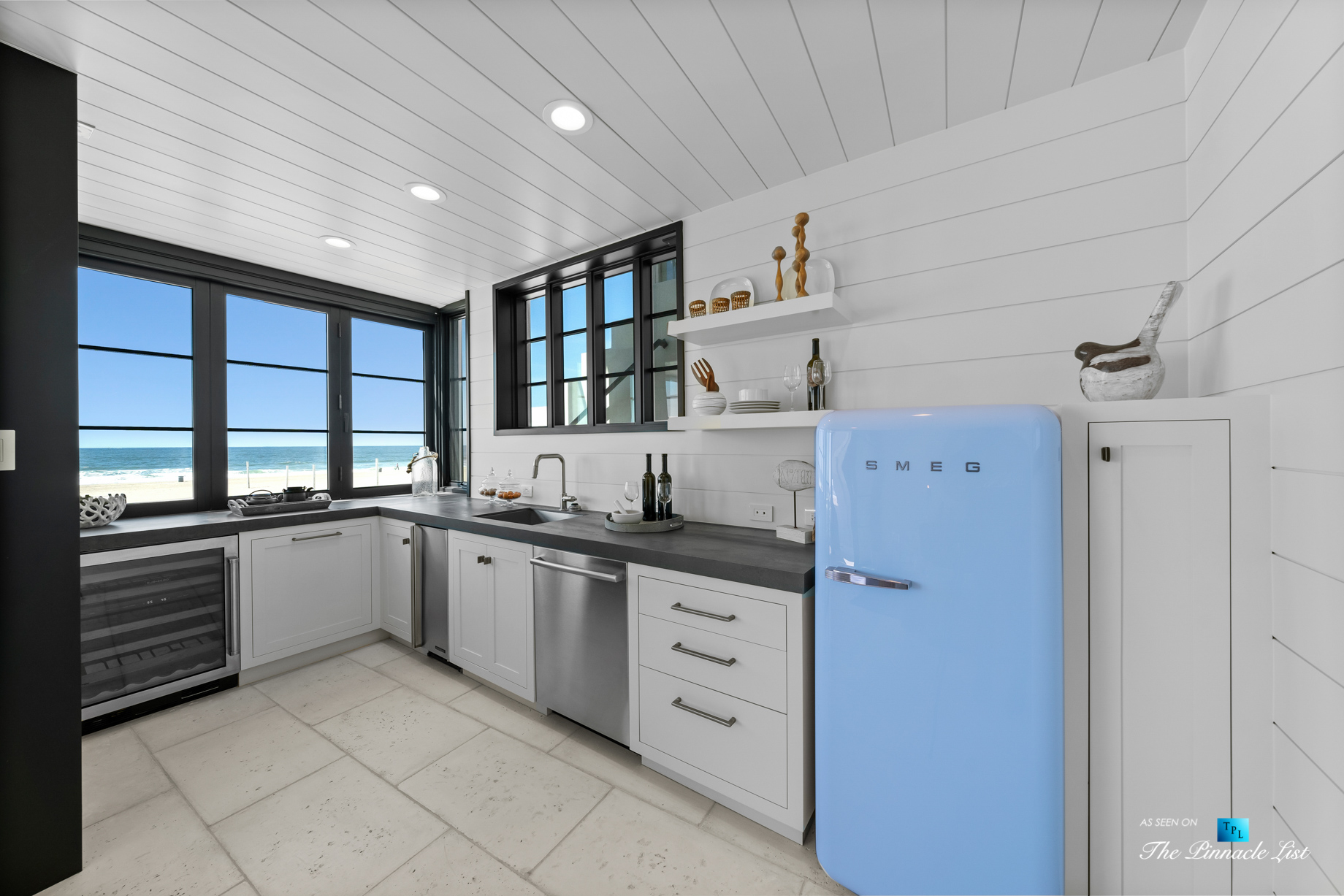 508 The Strand, Manhattan Beach, CA, USA - Lower Level Beachfront Bar - Luxury Real Estate - Oceanfront Home