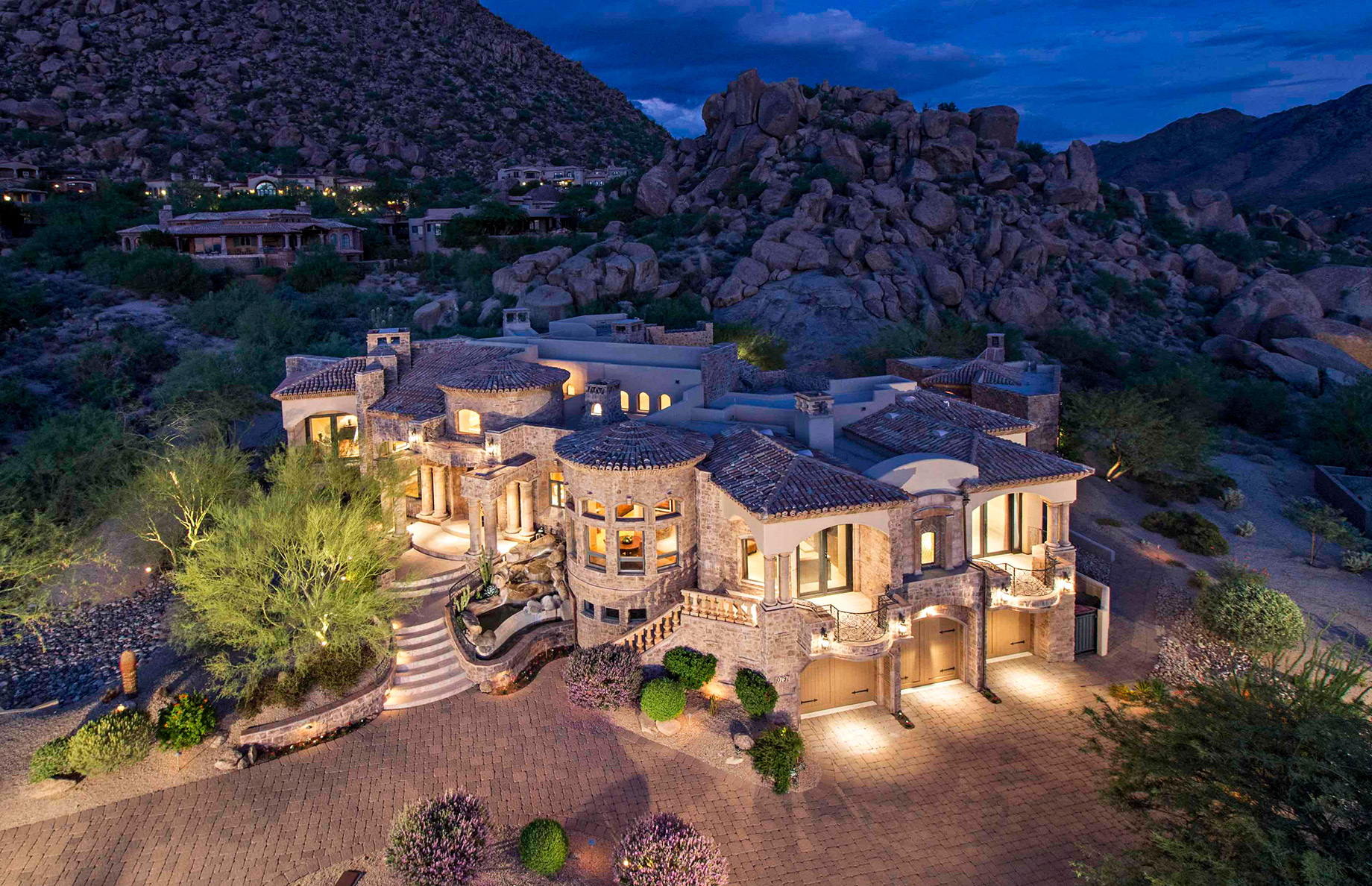 Scottsdale Luxury Real Estate - Arizona, USA