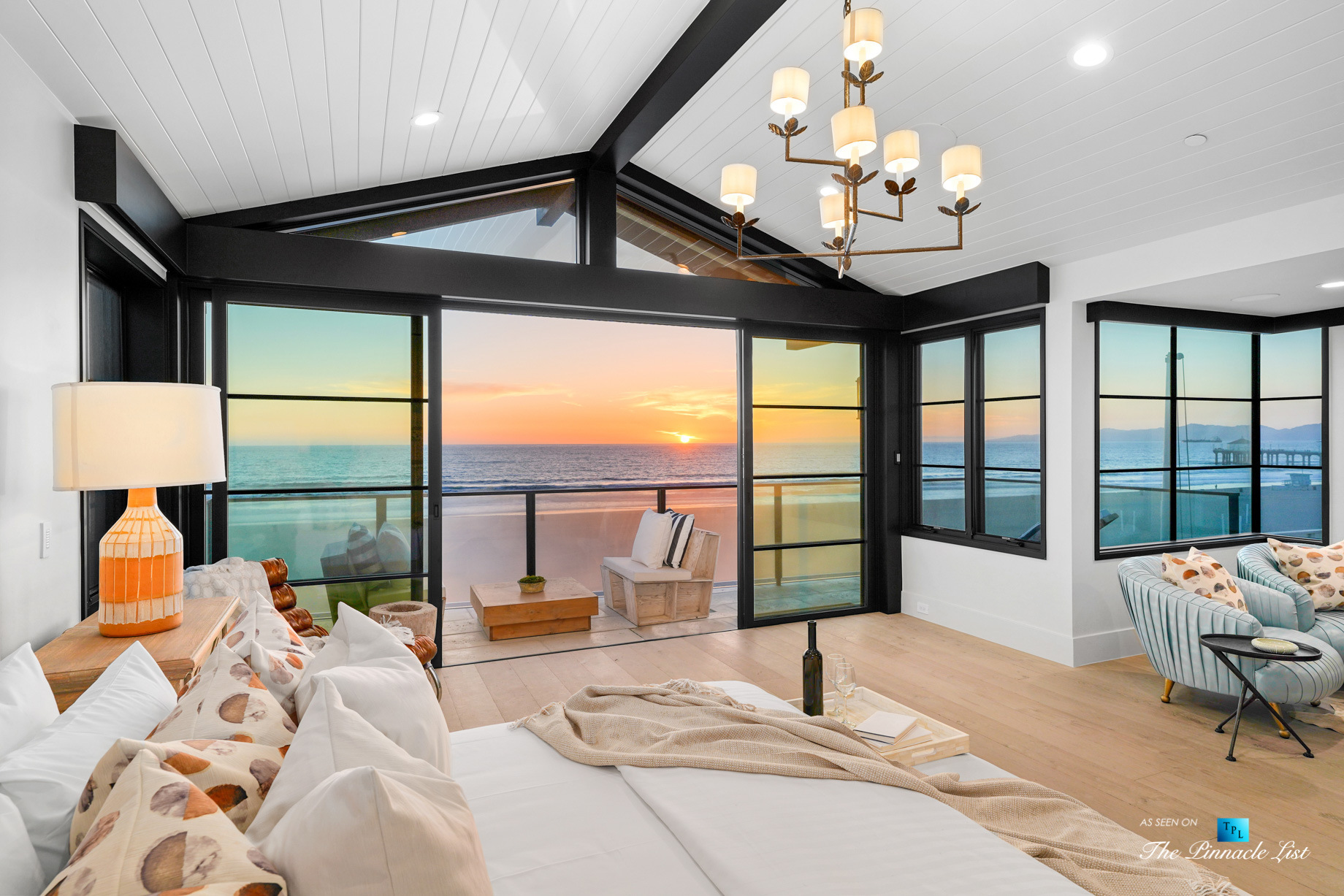 Modern Luxury on The Strand - 508 The Strand, Manhattan Beach, CA, USA - Sunset Master Bedroom