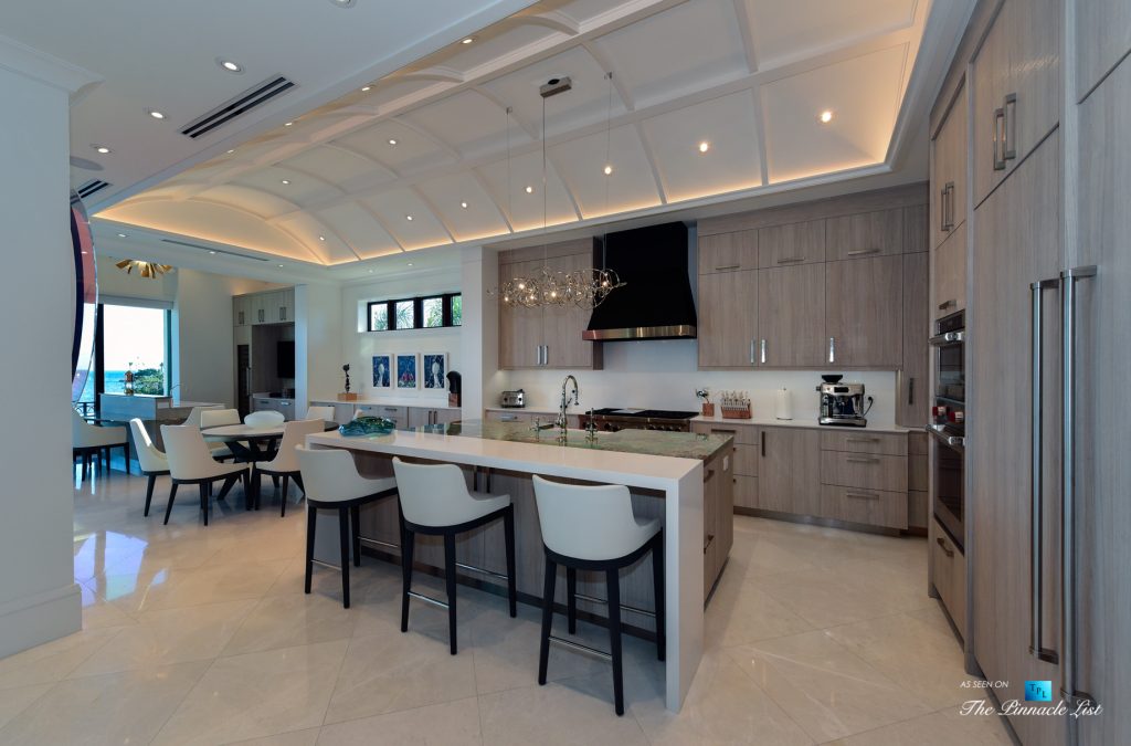 Ocean Reef Club Luxury Estate - 103 Andros Rd, Key Largo, FL, USA - Kitchen