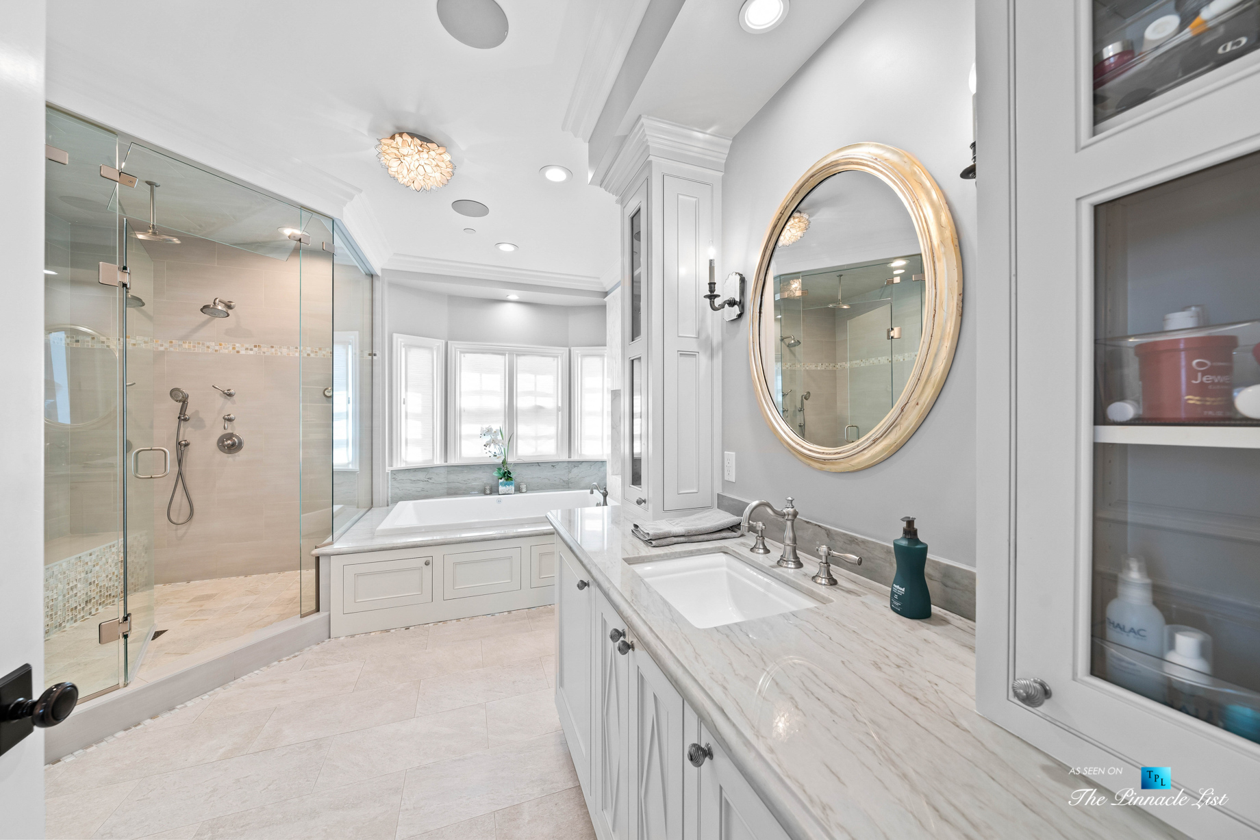 1412 Laurel Ave, Manhattan Beach, CA, USA – Master Bathroom