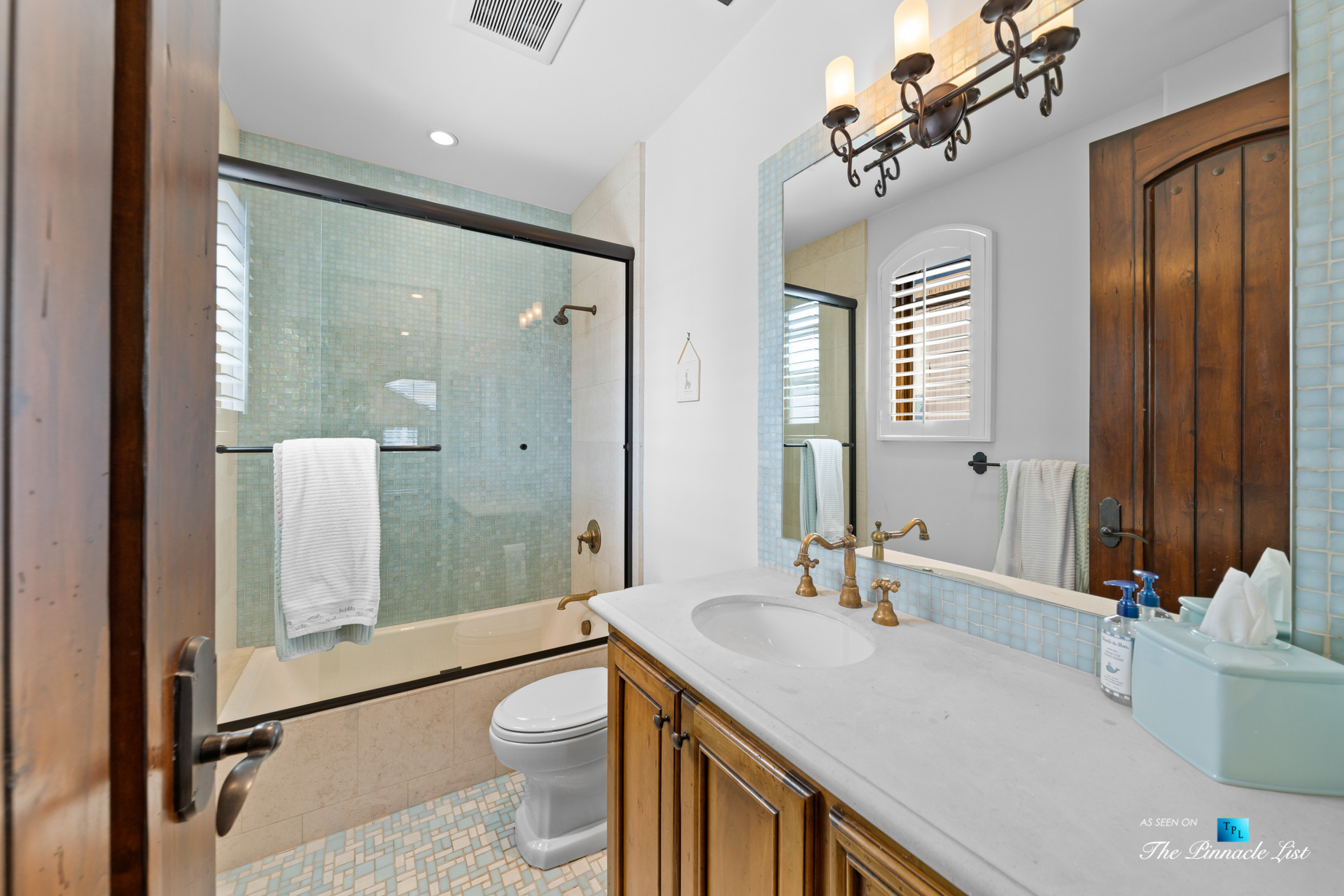 216 7th St, Manhattan Beach, CA, USA – Luxury Real Estate – Coastal Villa Home – Bathroom