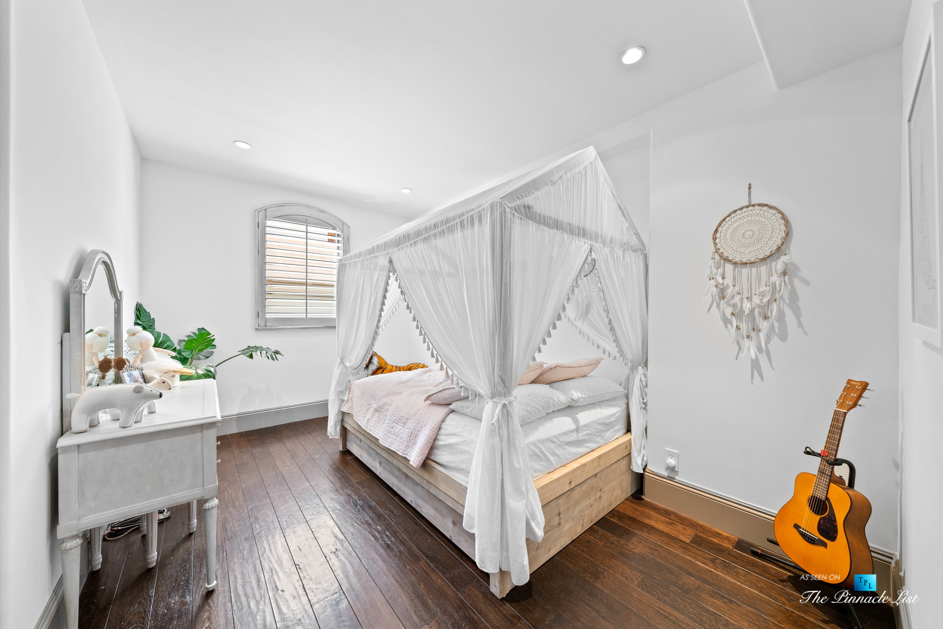 216 7th St, Manhattan Beach, CA, USA - Luxury Real Estate - Coastal Villa Home - Bedroom