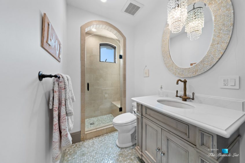 216 7th St, Manhattan Beach, CA, USA - Luxury Real Estate - Coastal Villa Home - Bathroom