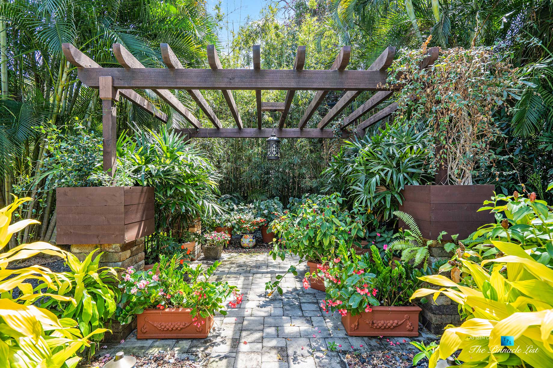 888 Oleander St, Boca Raton, FL, USA – Luxury Real Estate – Old Floresta Estate Home – Backyard Garden