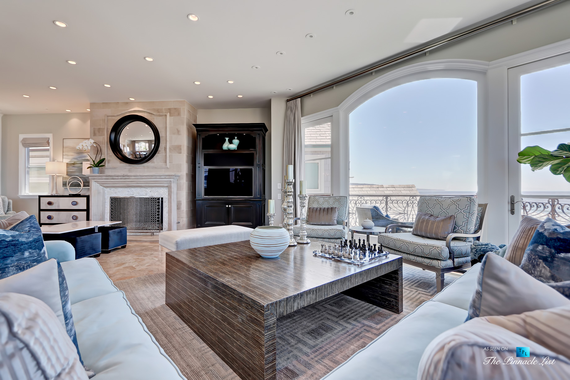 Ultimate California Luxury Living – 1920 The Strand, Manhattan Beach, CA, USA – Ocean View Living Room