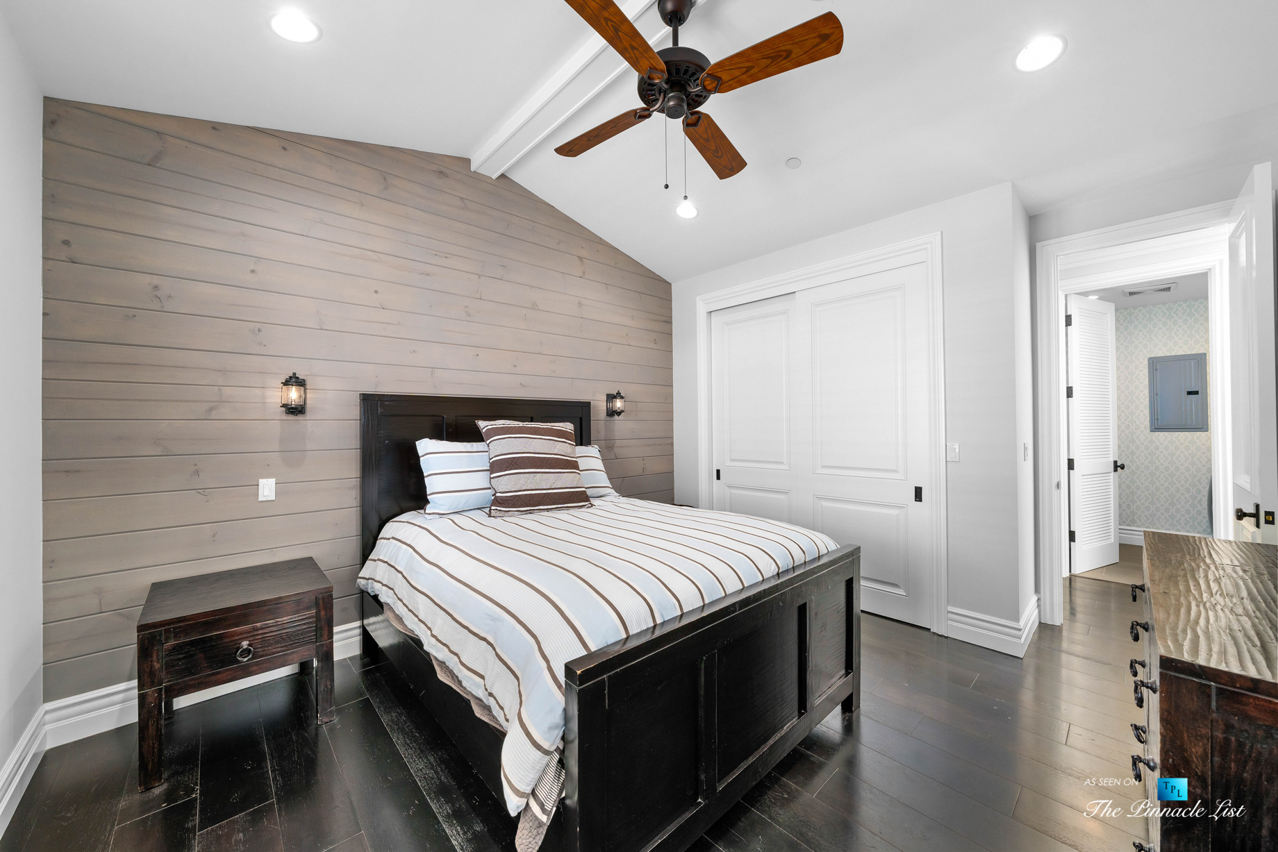 1412 Laurel Ave, Manhattan Beach, CA, USA – Bedroom
