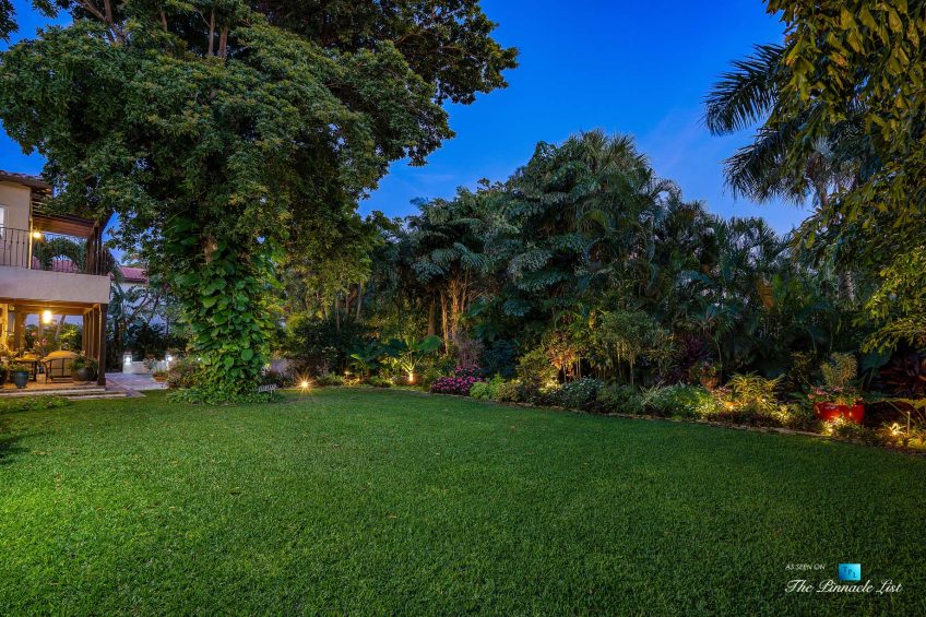 888 Oleander St, Boca Raton, FL, USA - Luxury Real Estate - Old Floresta Estate Home - Sunset Backyard View
