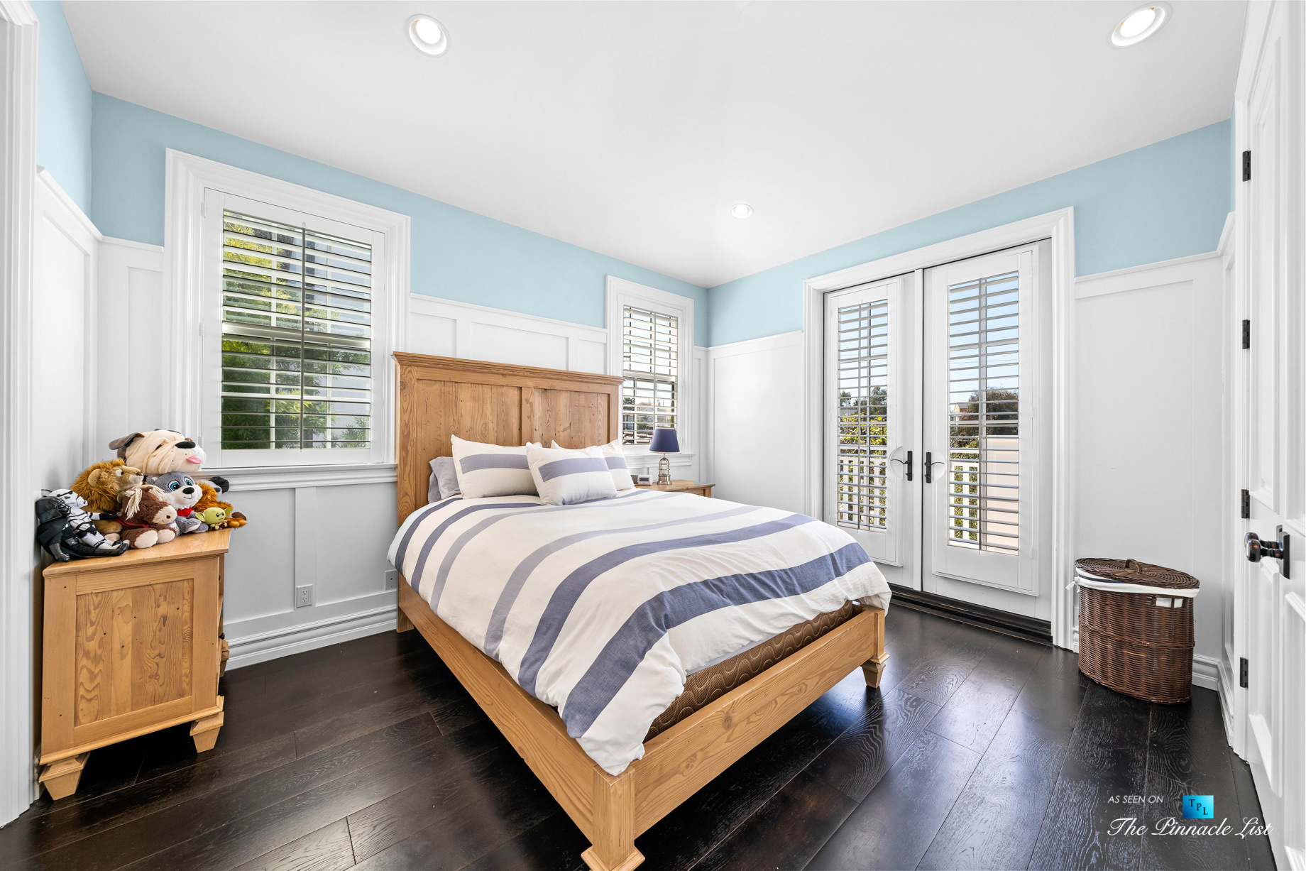 Authentic East Coast Cape Cod Style Home – 1412 Laurel Ave, Manhattan Beach, CA, USA – Bedroom