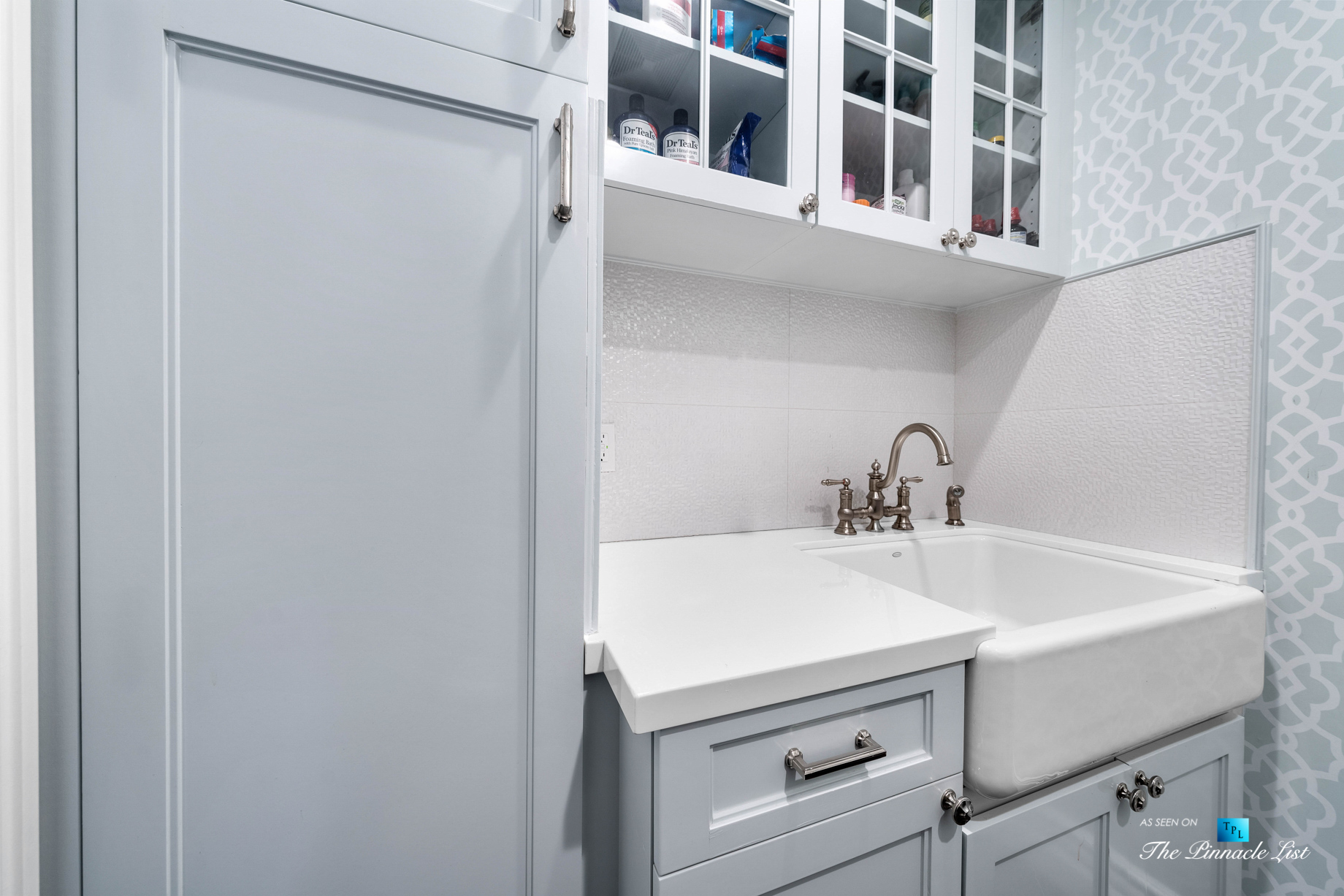 1412 Laurel Ave, Manhattan Beach, CA, USA – Laundry Room Sink