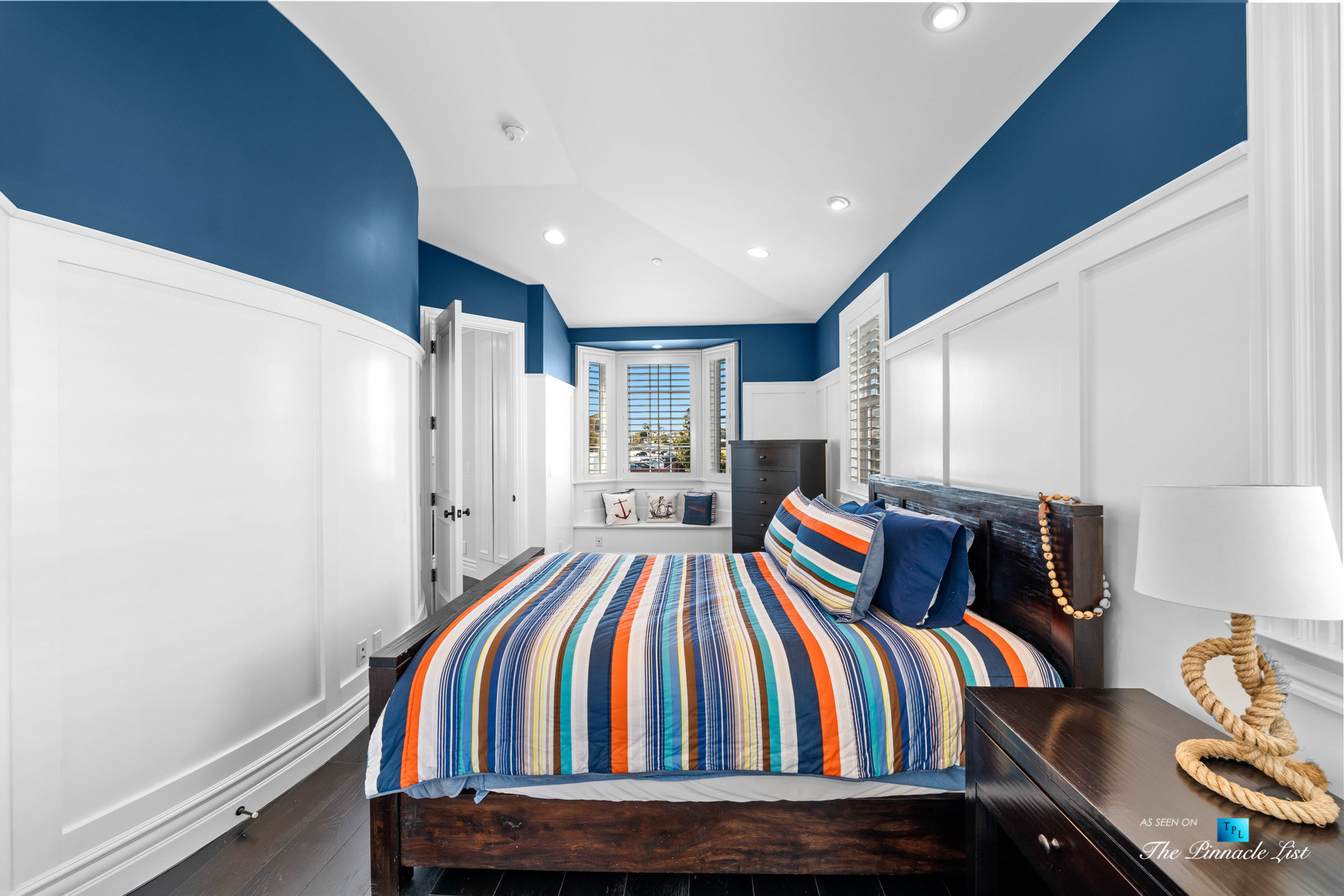 Authentic East Coast Cape Cod Style Home – 1412 Laurel Ave, Manhattan Beach, CA, USA – Bedroom