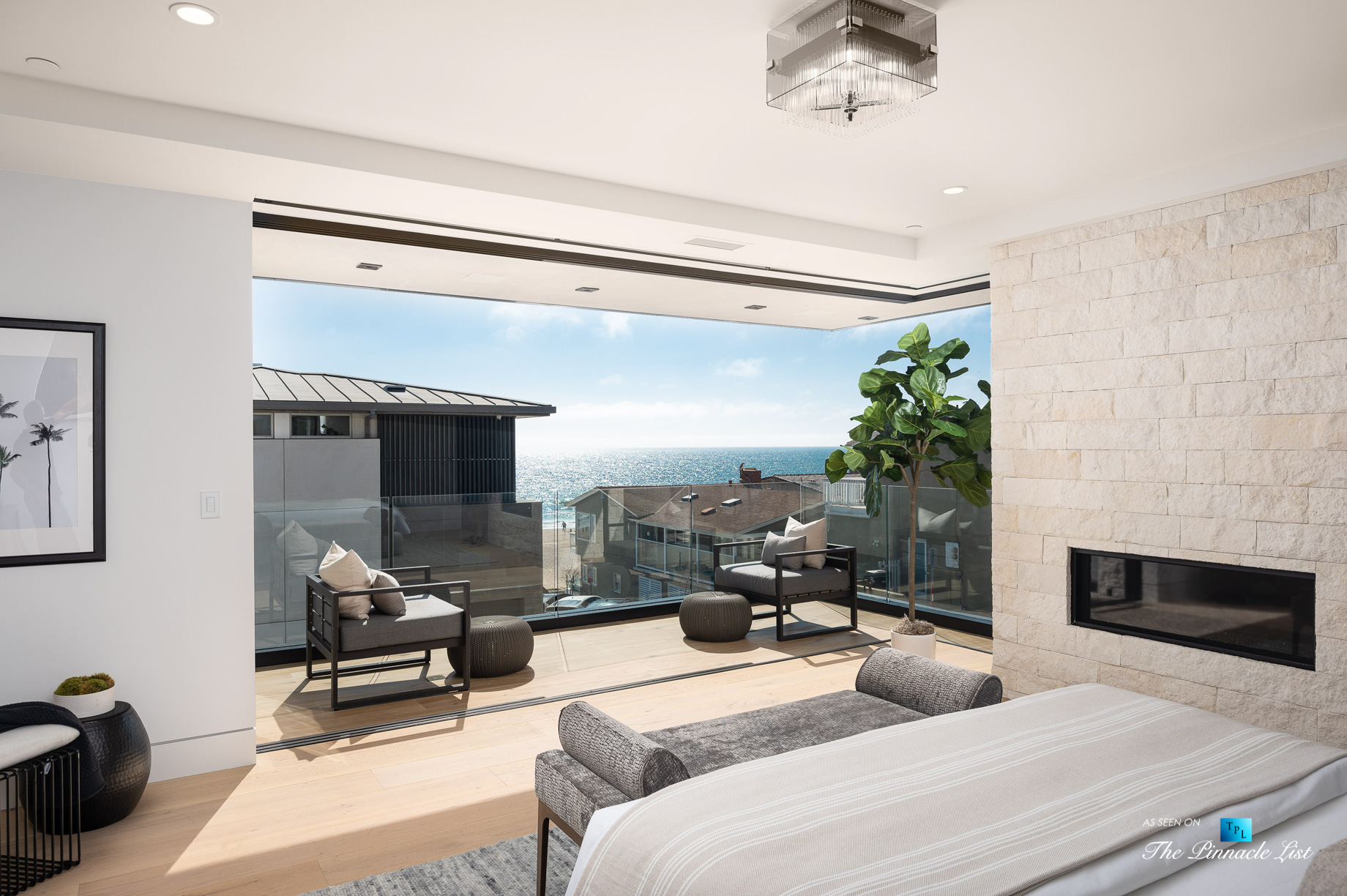 aUltra Modern Luxury Residence – 2016 Ocean Dr, Manhattan Beach, CA, USA – Master Bedroom Deck