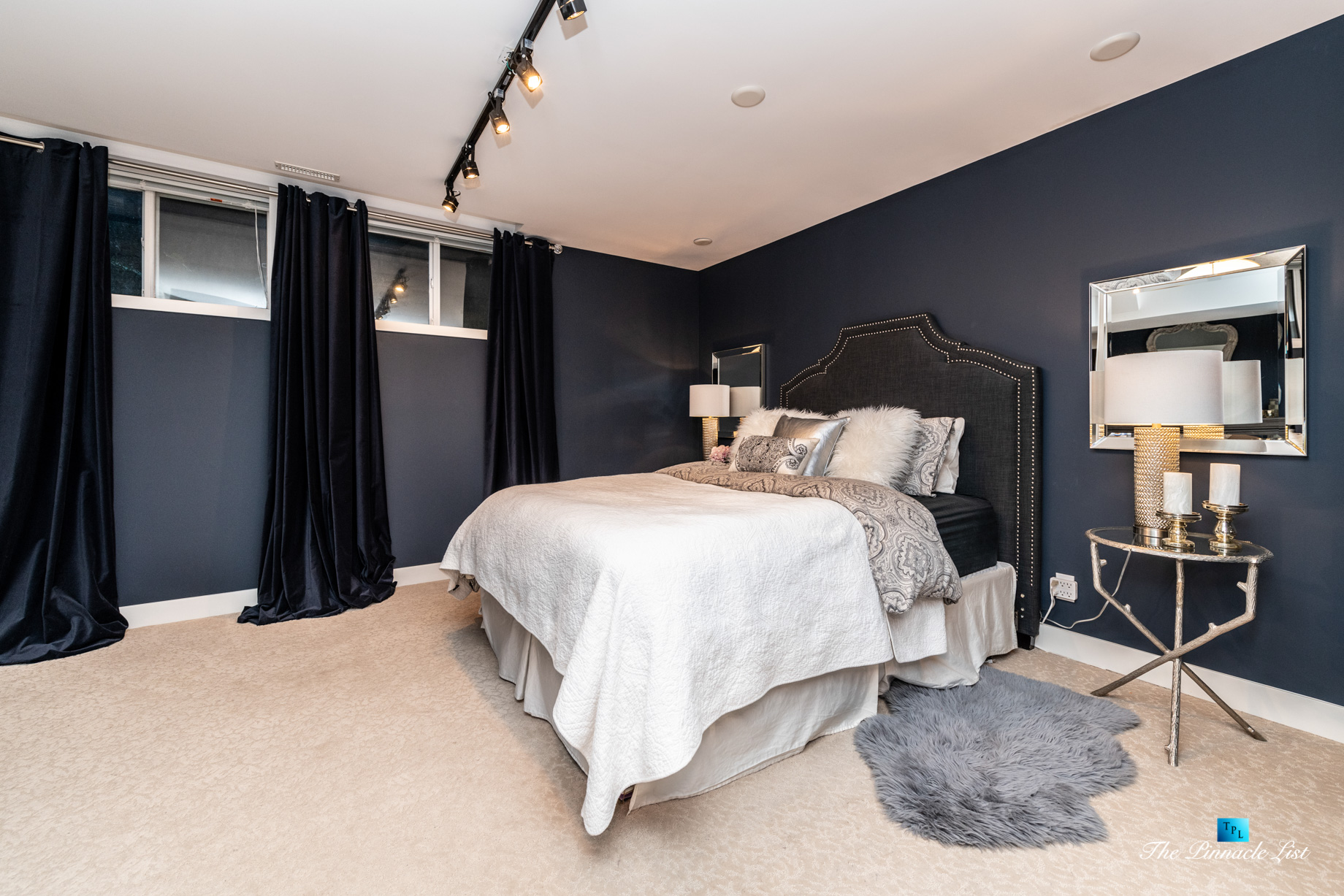 2366 Sunnyside Rd, Anmore, BC, Canada - Basment Bedroom