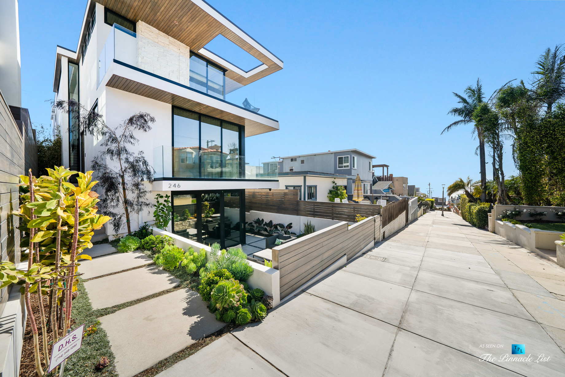 246 30th Street, Hermosa Beach, CA, USA – Exterior Front