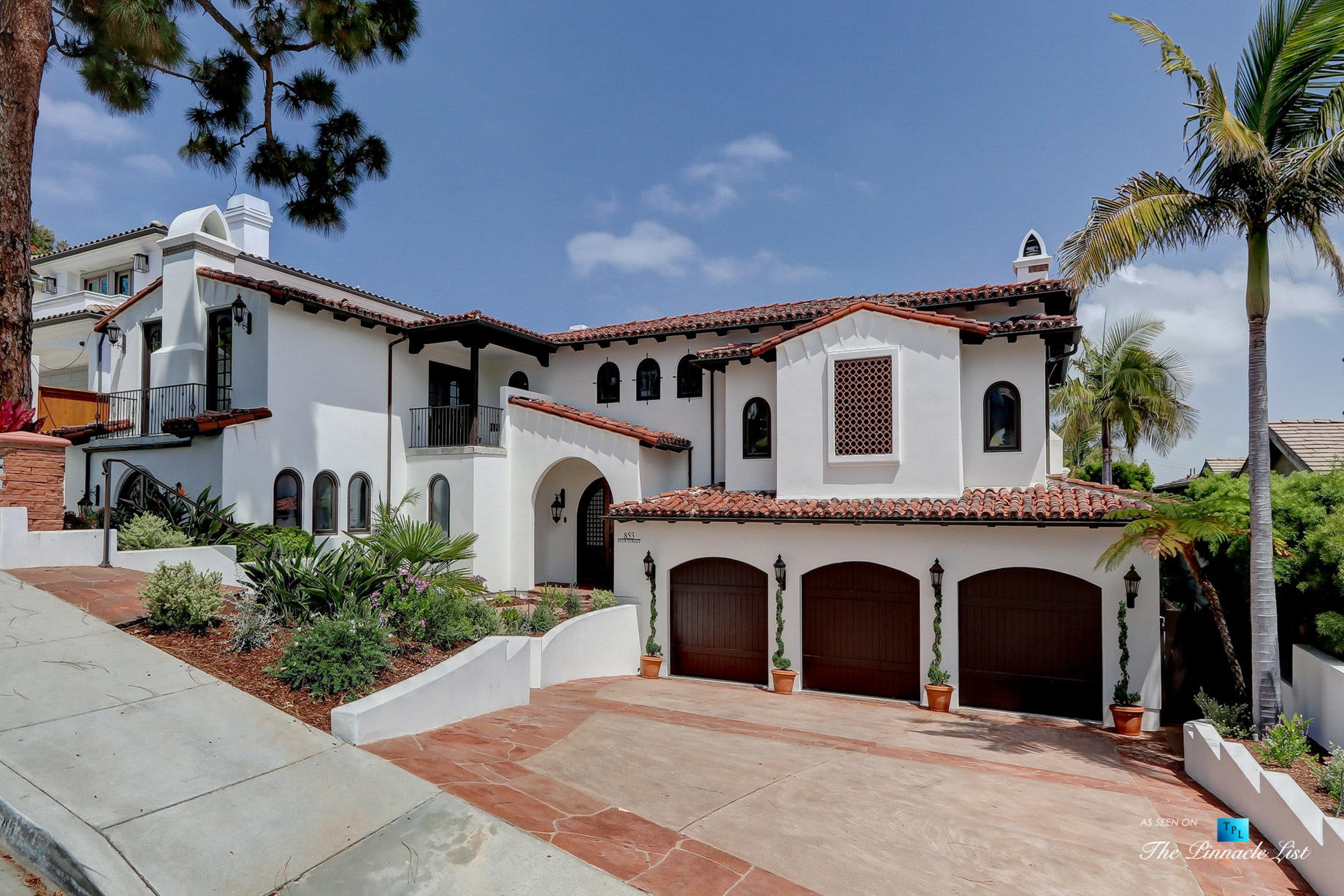 853 10th Street, Manhattan Beach, CA, USA – Exterior Front