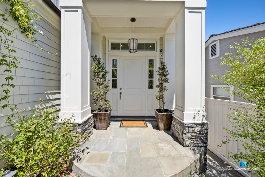 877 8th Street, Manhattan Beach, CA, USA - Front Door