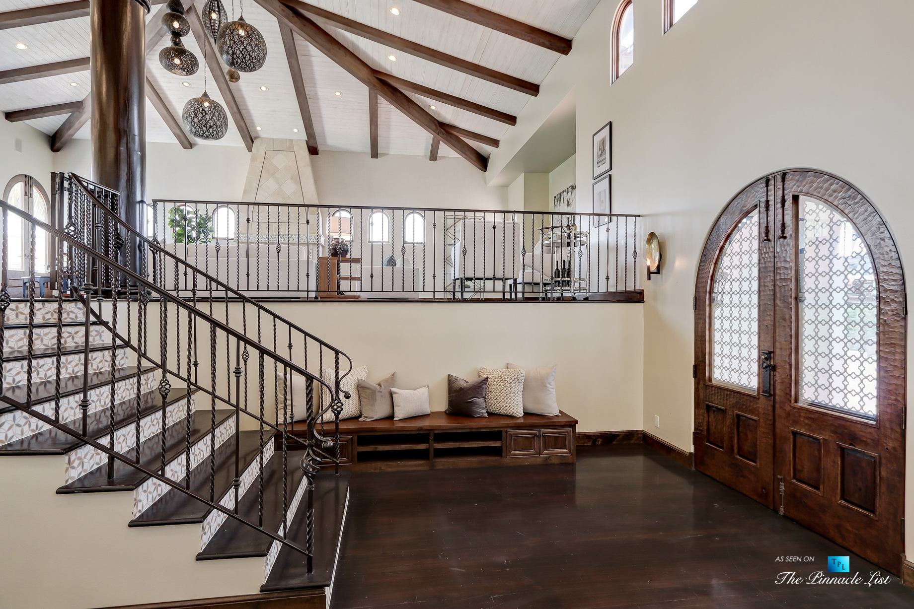 853 10th Street, Manhattan Beach, CA, USA – Foyer